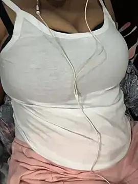 Ruhanibigboobs