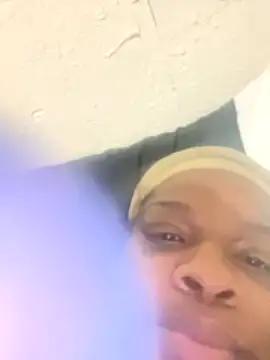 SQUIRTINGQUEEN305