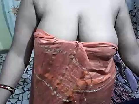 Sakshi-12