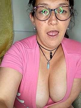 SaraQueenS-