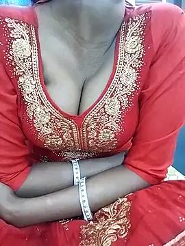 Sexy-Radhika2