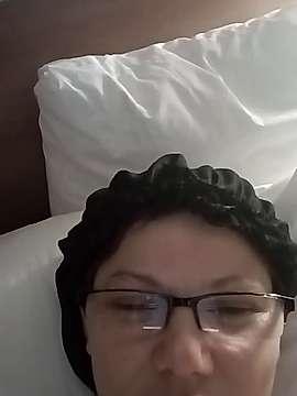 Sexysnowbunny34