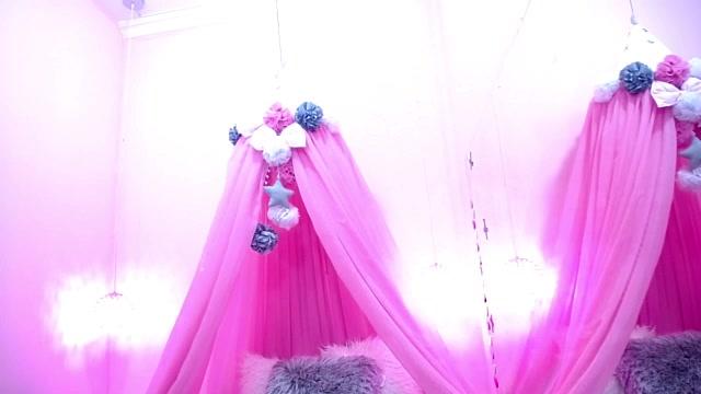 Sharon_Demon