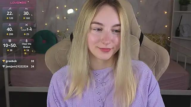 Shy_Polly