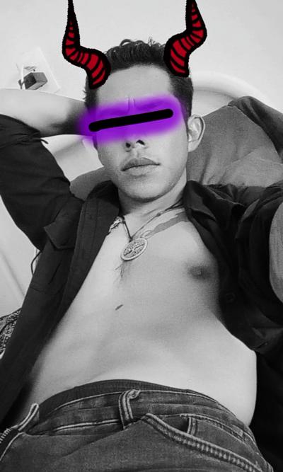 Snuff_blackDICK2000