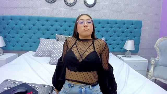 SophieMiller1_