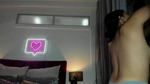 Sophie_Campbell_18