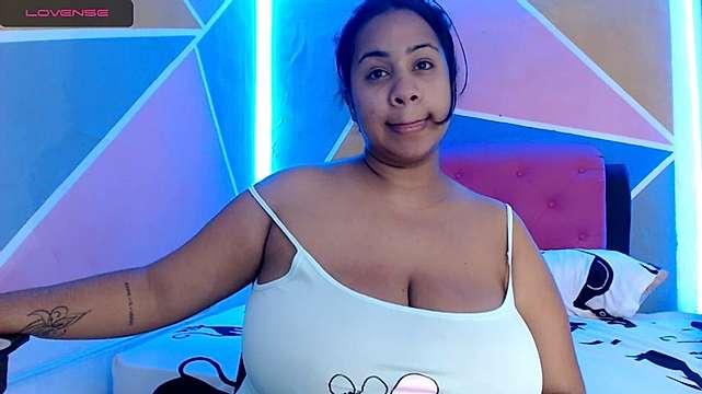 StarboobsXXX