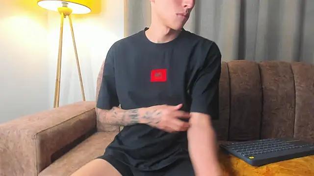 Steven_21Cm