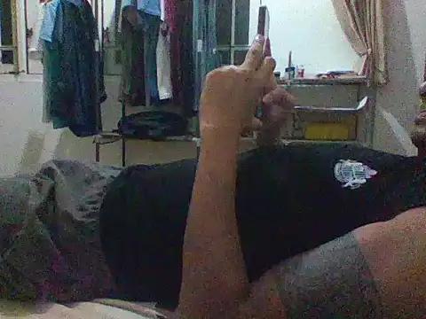 StoopingCupper