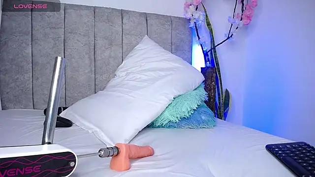 Sweet_hot_mia