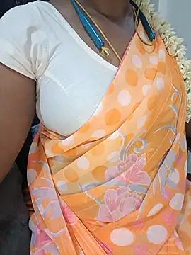 Tamil-hotwife