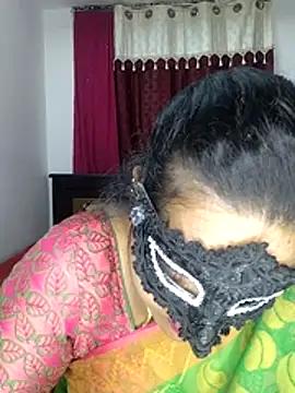 Tamil_Shalini12
