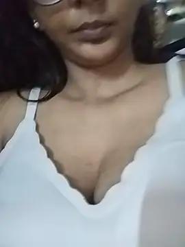 Tara_love67