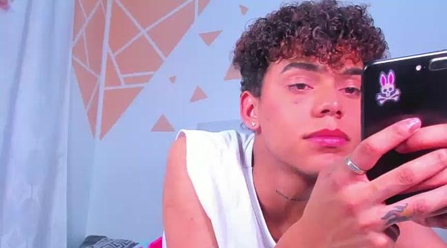 Tayler_femboy