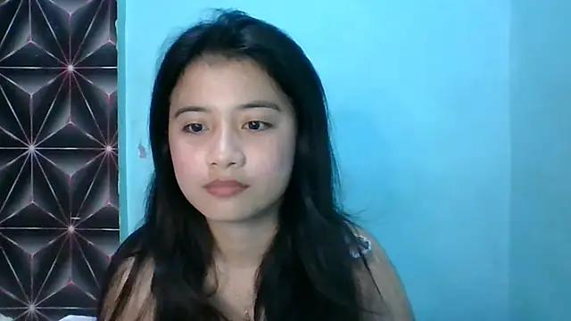 TenishaLaguire
