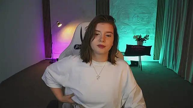Tessa_054