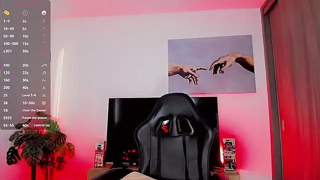 Thomas_chubbyxhot