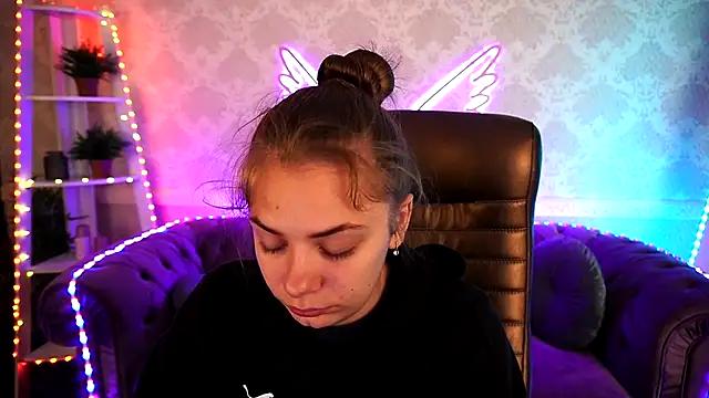 Tilara_Shine