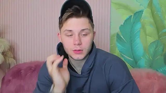 TommyOwenz