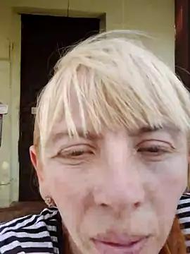 Traisy_Kissy