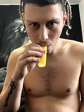 TvvitterFingers