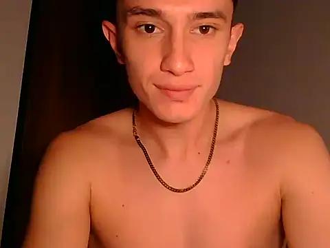 Twink18_