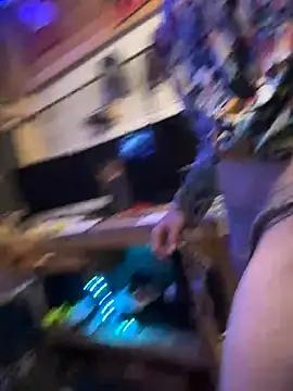 Twist_N_Tease