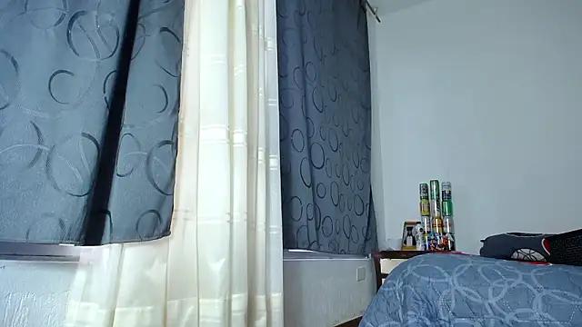 Valentina_Grey0