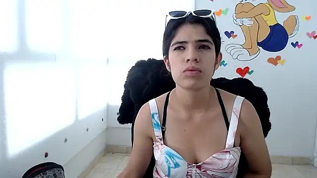 Weawer_hot