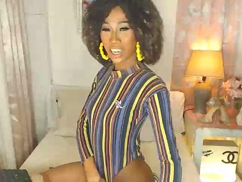 XBLACKBIGBARBIEDOLLX