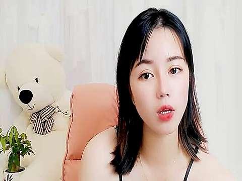 Xin_Ya