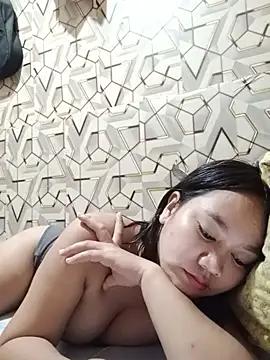 Xx_sweetasianlady