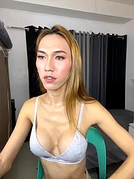 YannaLoren