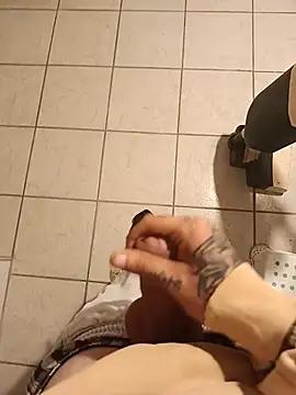 YoungDick25