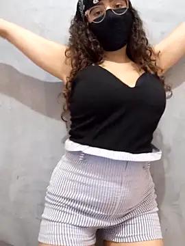Young_Housemaid