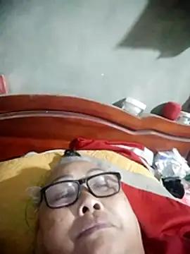 YourMomy-