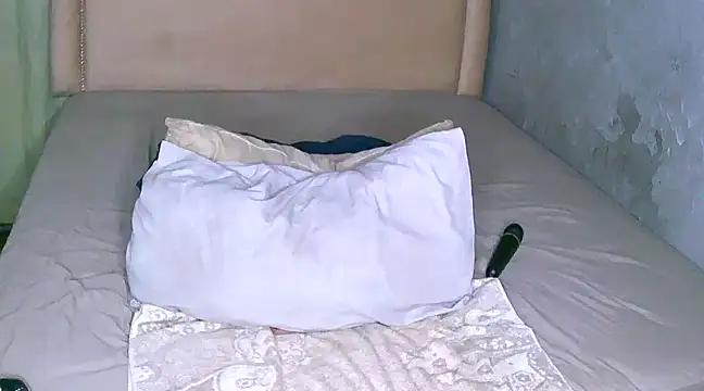 YummyPeaches24