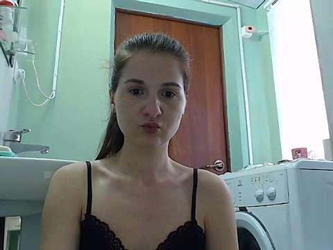 _Jennifer_Holly_