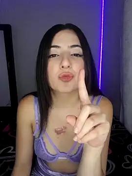 _MiaBennett