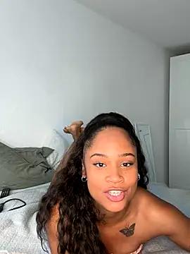 _yourgirlflora_