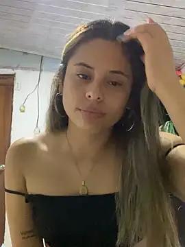 alaia24