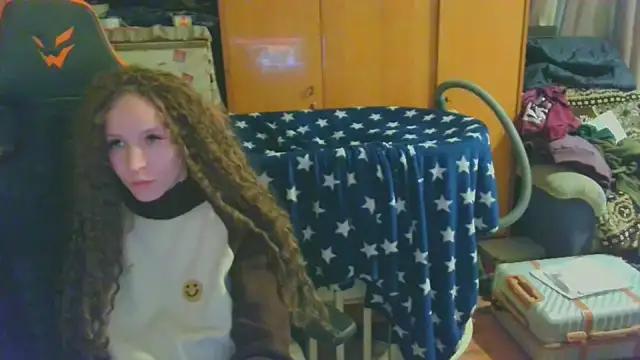 alicealiceW