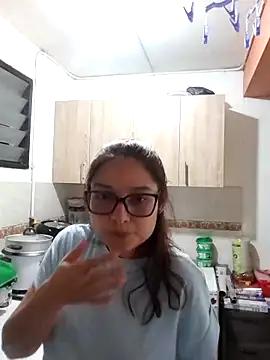 aliciaanddominiic