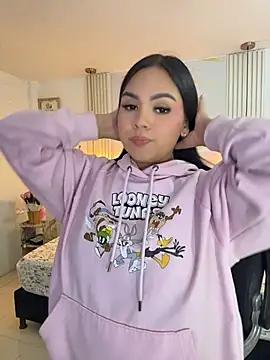 amber_white15