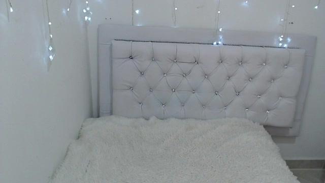 ana_doll_