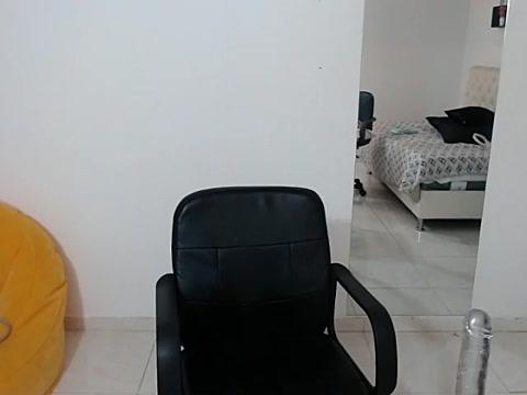 andrea_petite
