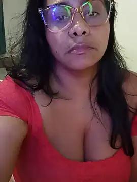 annie_maracas
