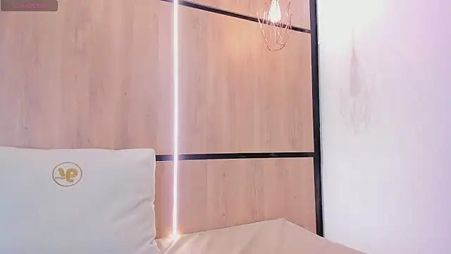 ashlyn_parker