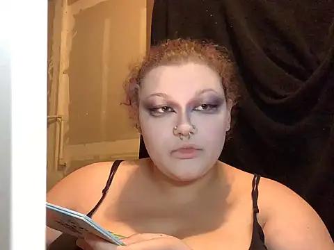 avaa_adore